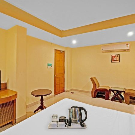 מלון היידראבד Townhouse The Grand Plaza מראה חיצוני תמונה