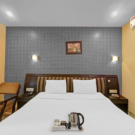 מלון היידראבד Townhouse The Grand Plaza מראה חיצוני תמונה