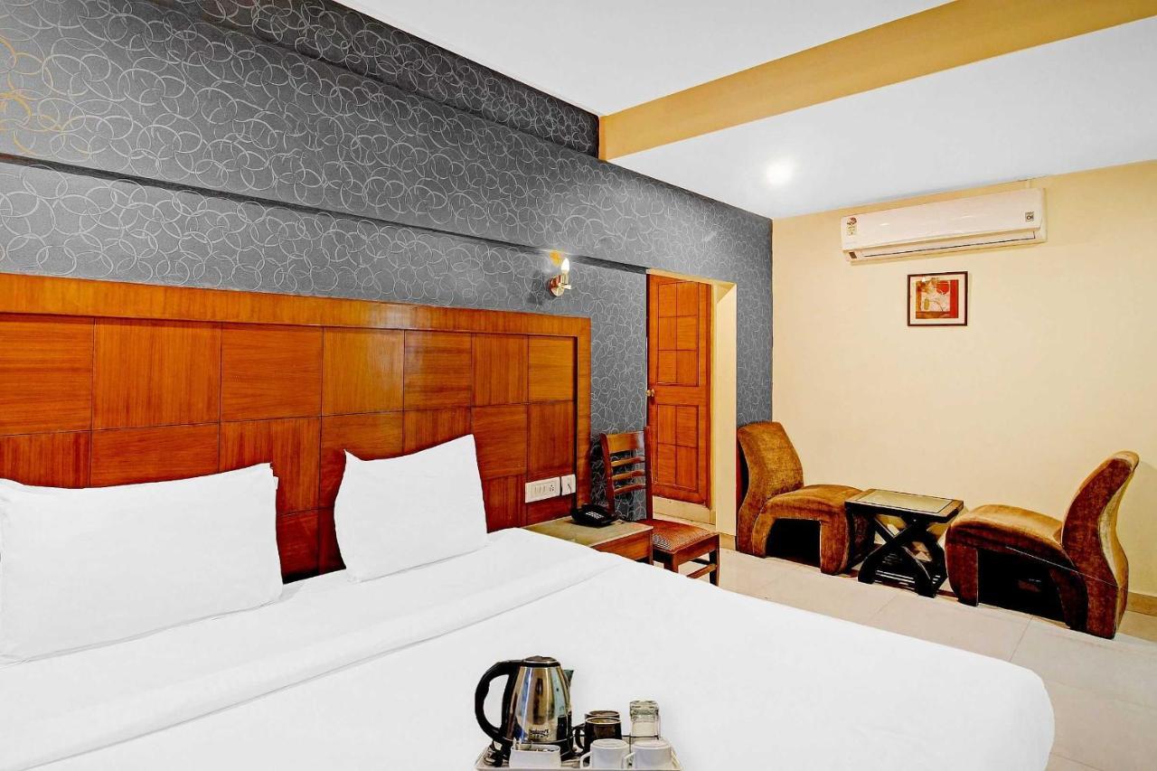 מלון היידראבד Townhouse The Grand Plaza מראה חיצוני תמונה