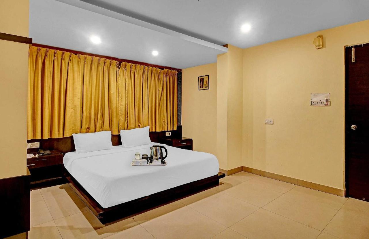 מלון היידראבד Townhouse The Grand Plaza מראה חיצוני תמונה