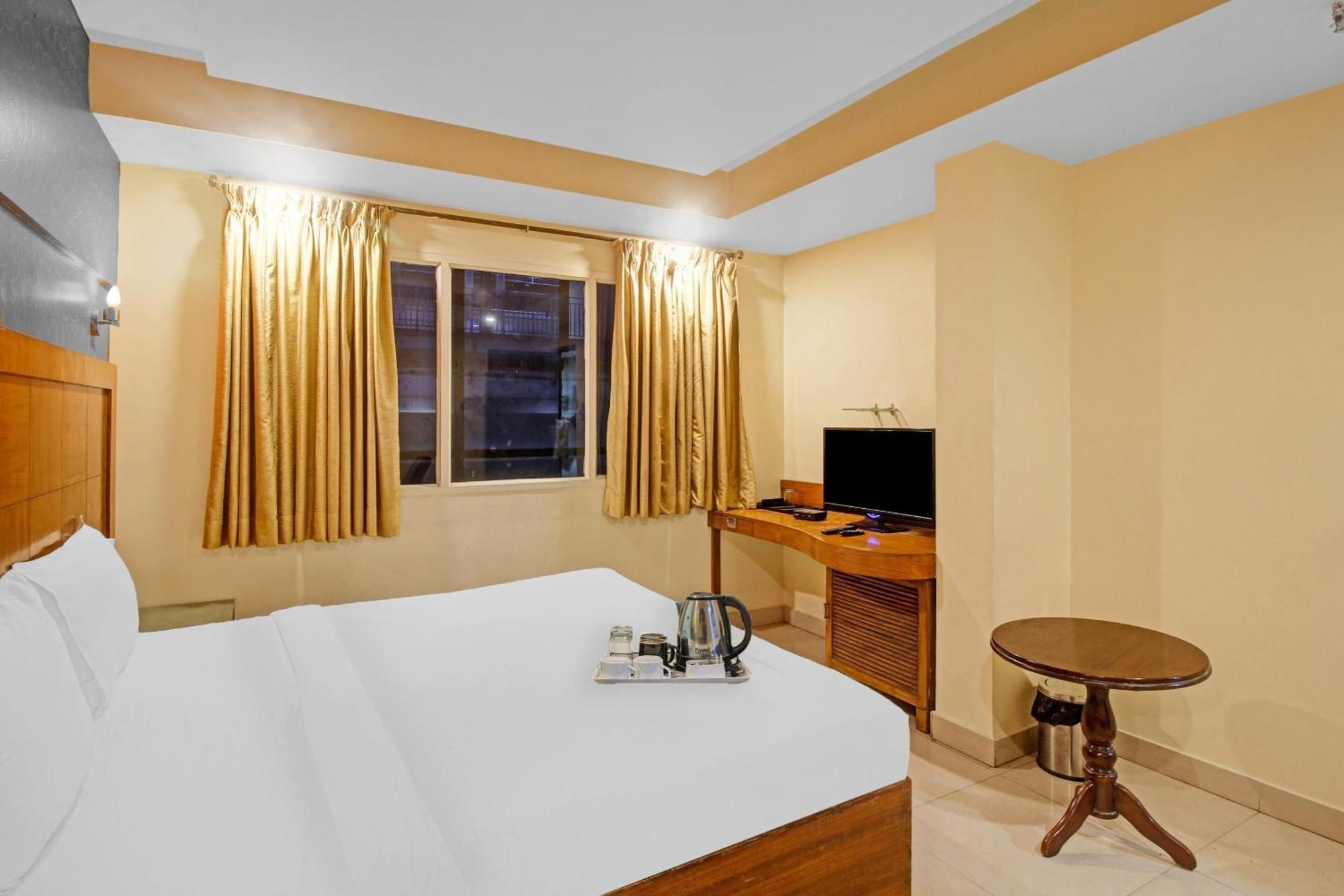 מלון היידראבד Townhouse The Grand Plaza מראה חיצוני תמונה